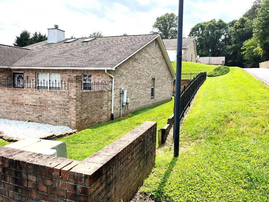 West Knoxville Condominium For Sale World Class Photo Artists 