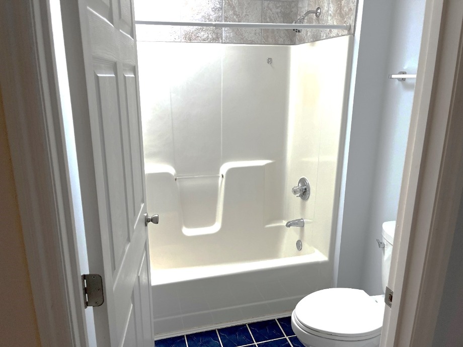 Condo For Sale in West Knoxville World Class Photo Artists 