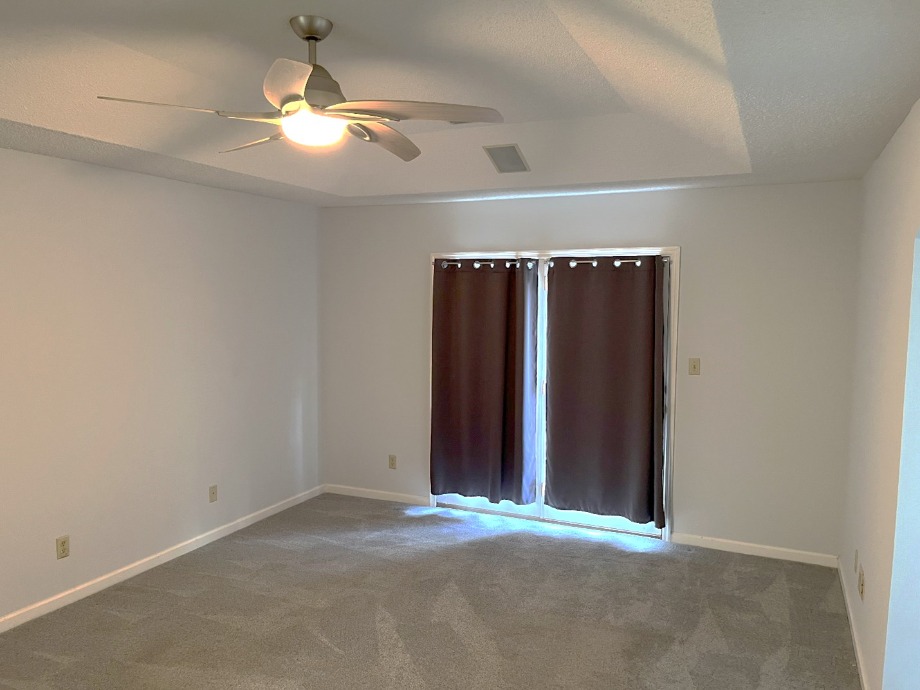 Condo For Sale in West Knoxville World Class Photo Artists 